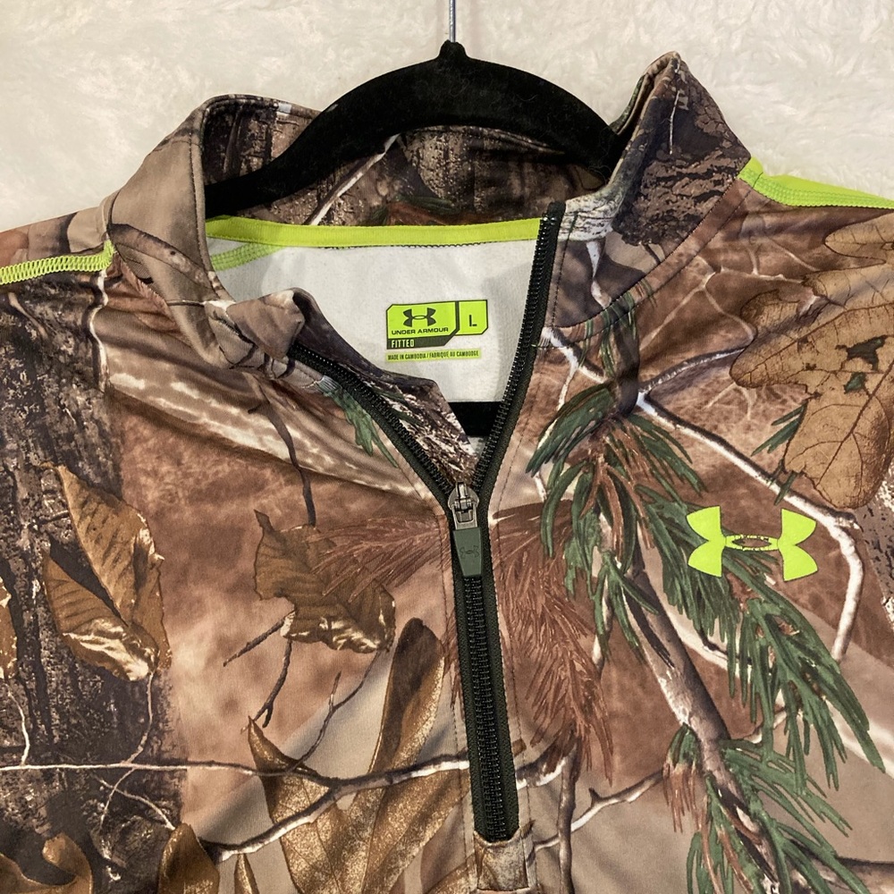 Men’s Under Armor Long Sleeve Pullover